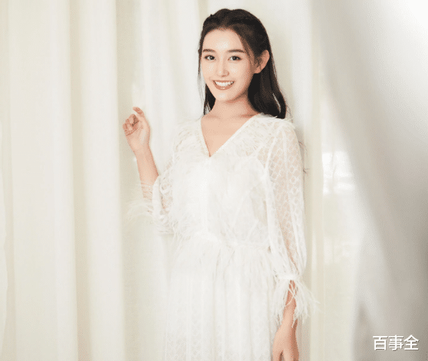 倪妮|郭麒麟终于恋爱了？女方被曝是小5岁当红童星，身材高挑颜值超高