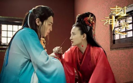 妲己|90版《封神榜》，原来妲己的第一人选不是傅艺伟，而是“金鹰视后”的她