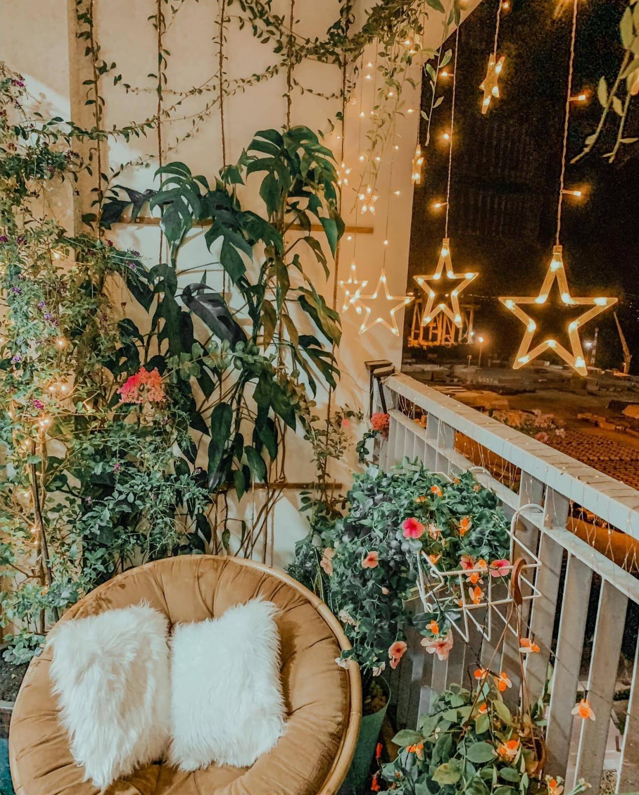 |女强人家里却是反差，复古优雅，小阳台浪漫到对面邻居都夸！