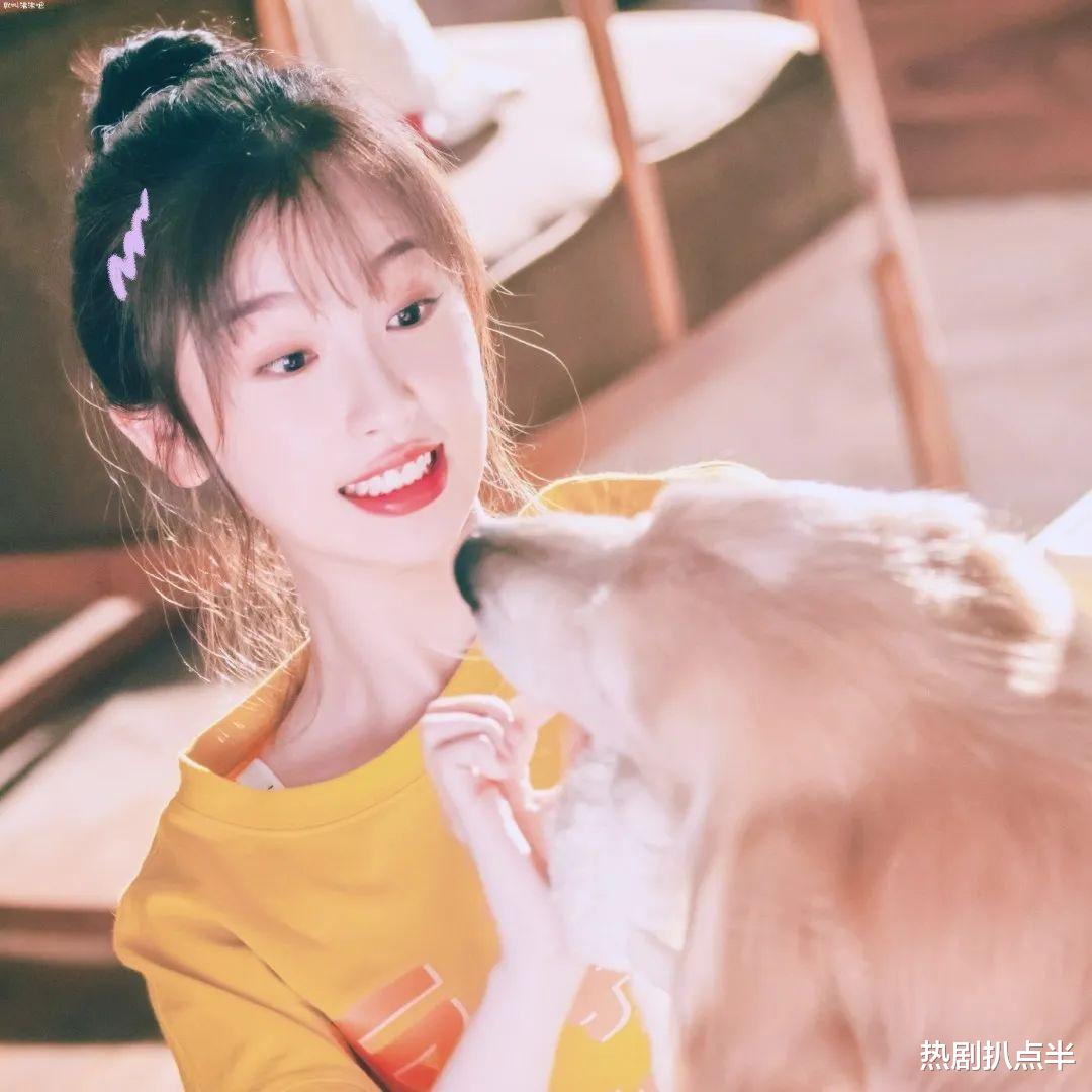 闵孝琳|女团爱豆扎堆拍戏，挤眉弄眼、AI式演技成大型灾难现场