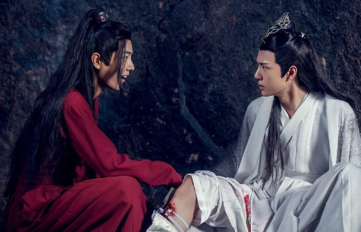 张哲瀚|耽改演员学历被扒，一个比一个低，最低的是他初中都没毕业！