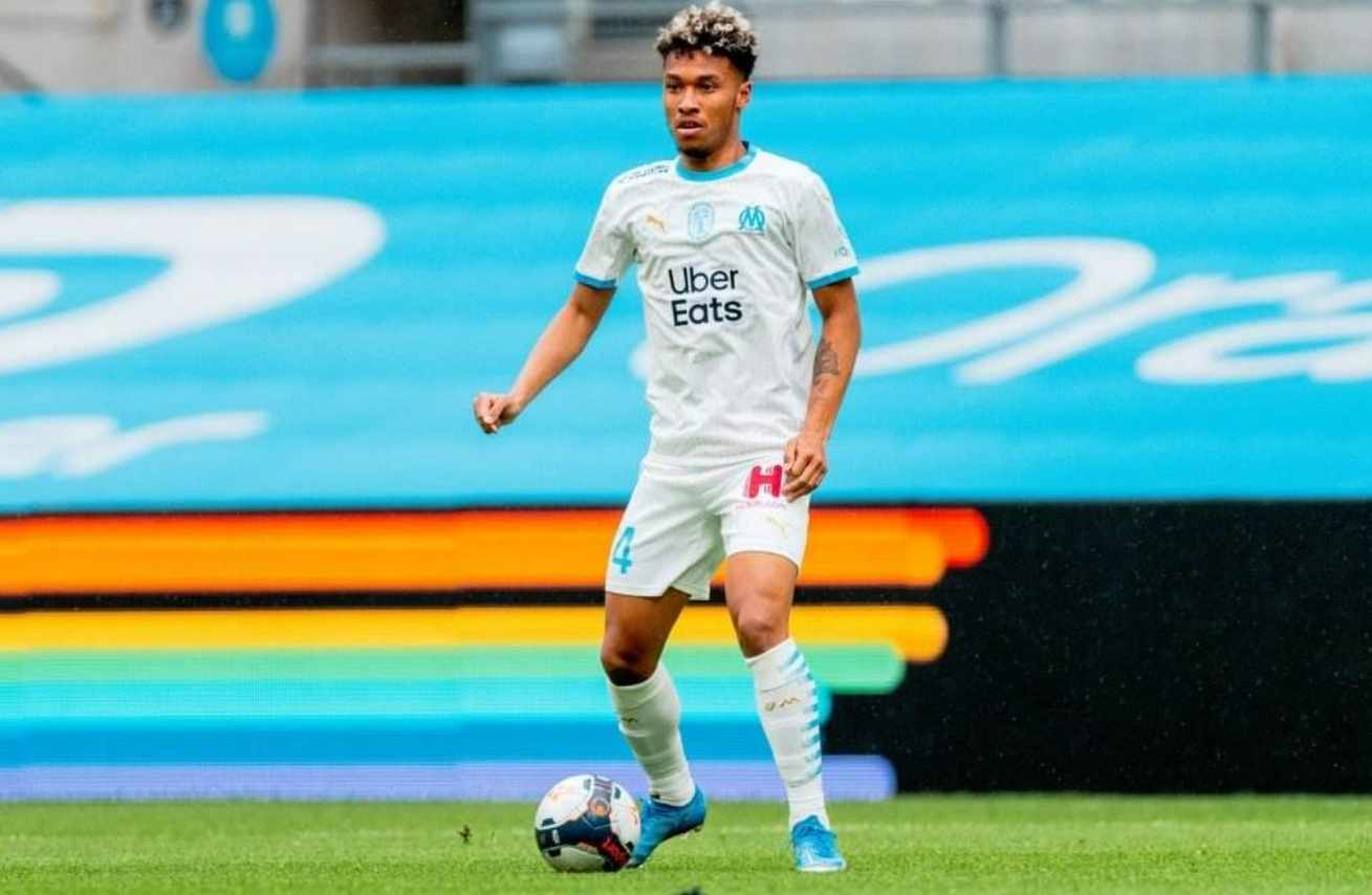 法國(guó)隊(duì)|免簽，曼聯(lián)防守中場(chǎng)補(bǔ)強(qiáng)，弗雷德接班人，朗尼克關(guān)注法國(guó)黑硬國(guó)腳