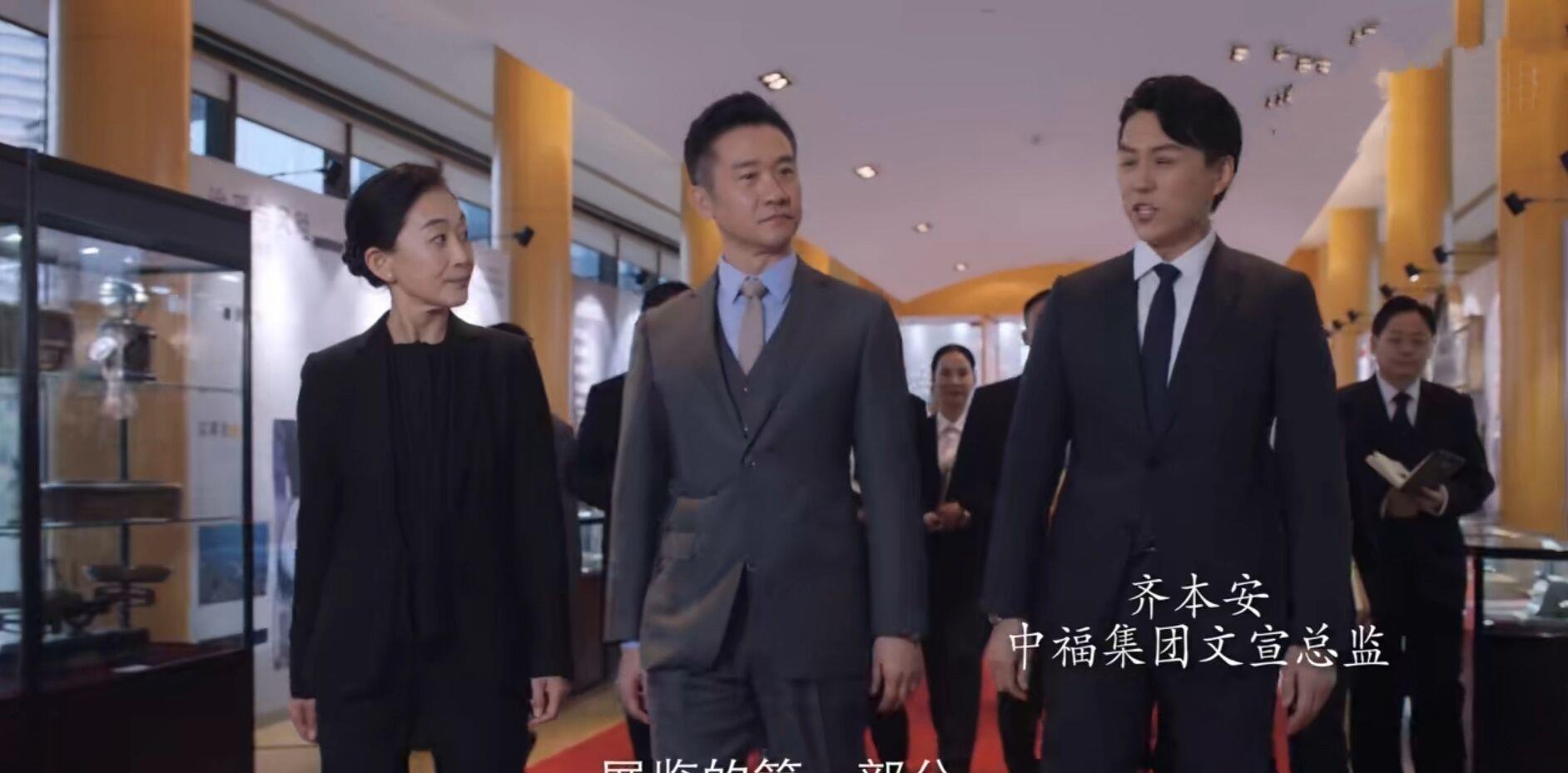 闫妮|《突围》首播热度第一，闫妮演技差评，没有对比就没有伤害