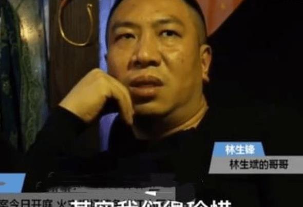 朱小贞 朱小贞离世不久后,保姆儿子现身家庭聚餐,每人脸上表情暗藏深意