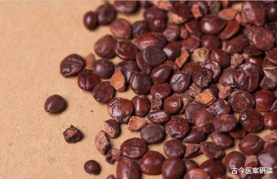 失眠|神经内科专家呼吁：停止食用1“面条”，或会加速失眠进程，尽早扔