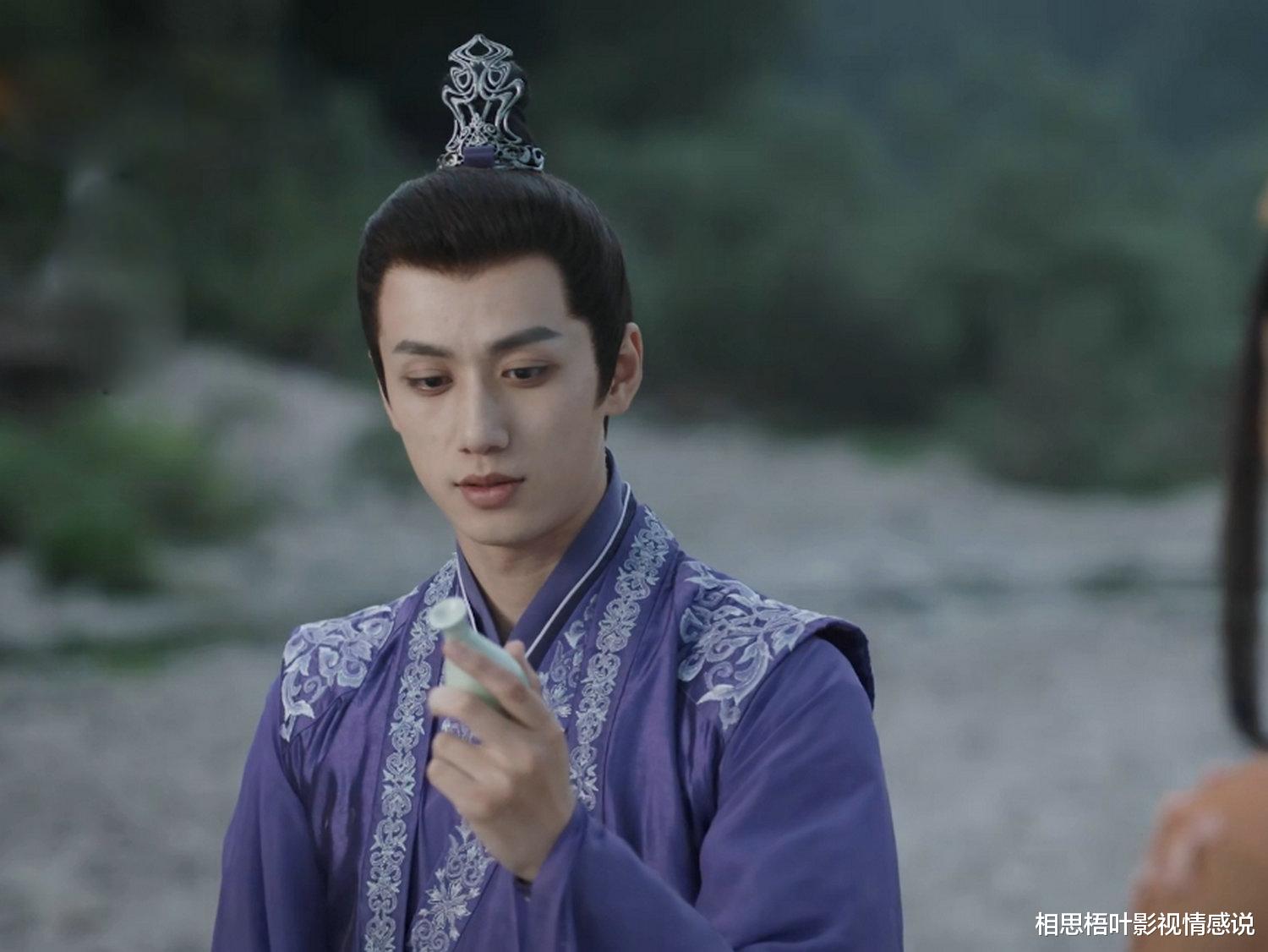 相思梧叶影视情感说|《百灵潭》沈慈谢长夜：身不由己的人生里，爱与被爱都是奢望