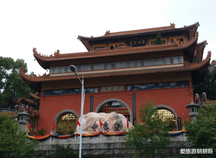 |白鹭寺，益阳金碧辉煌的古建筑旅游胜地