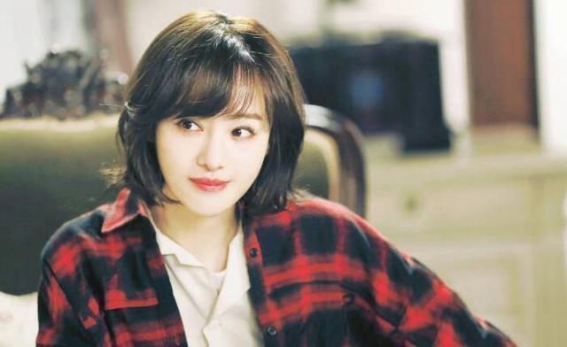 羊城派 中纪委评郑爽涉嫌逃税：有范冰冰前车之鉴，“阴阳合同”依然屡禁不止