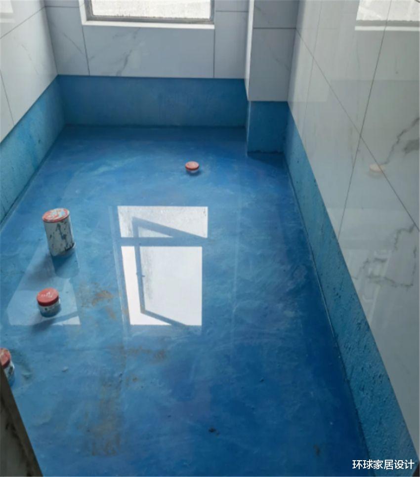 瓷砖铺贴时，若工人开始做这3件事时，赶紧轰走！太不专业了！