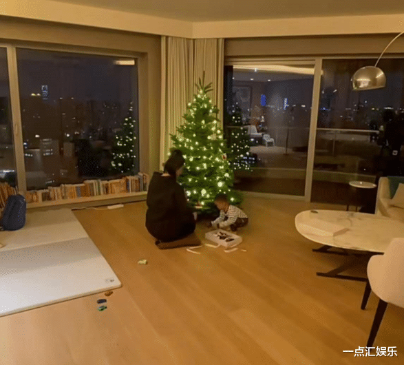 奚梦瑶|奚梦瑶晒平安夜视频，2岁儿子鼻梁高挺侧面神似老爸，保姆引争议