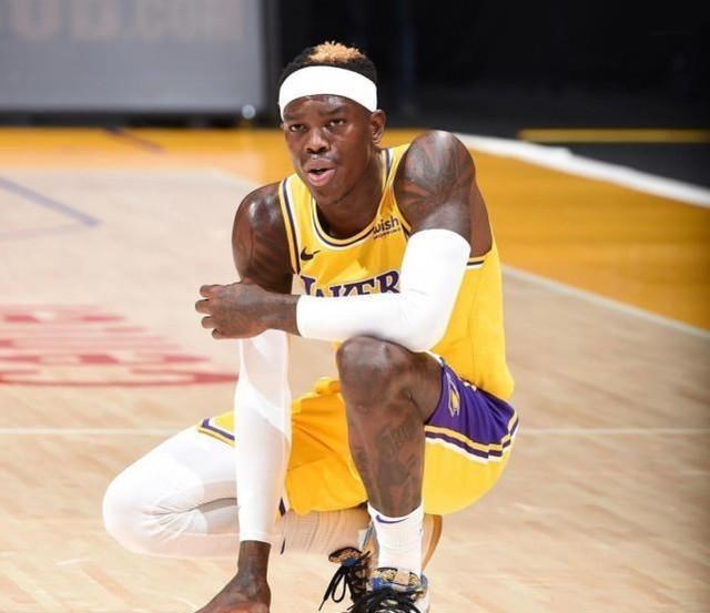 摄像头 5球星想加盟湖人,你8千万却嫌少!给老詹道歉晚了,你没人要!