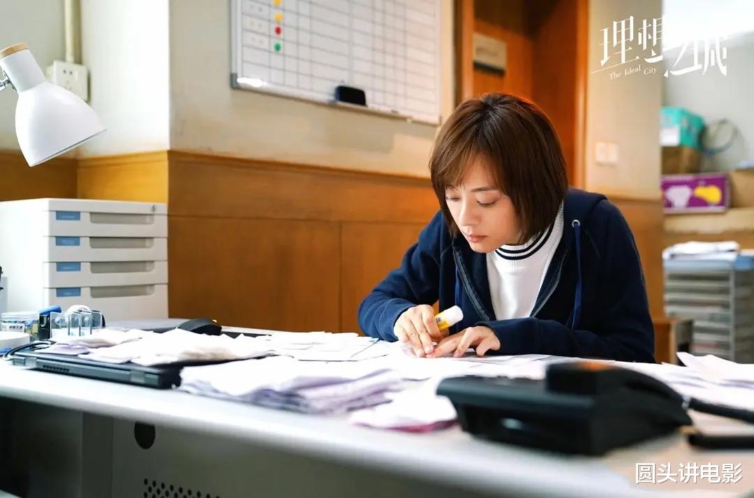 孙俪|热播就压制《扫黑风暴》，孙俪新剧太“横”了，不愧是收视女王！