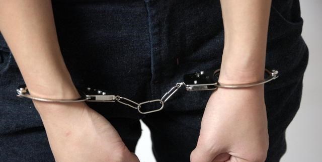 民警 陕西一男子花40元嫖娼，因对方“服务太短”，居然报警检举