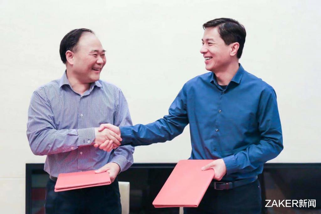 ZAKER新闻 百度造车首件大事，抢人、抢人还是抢人