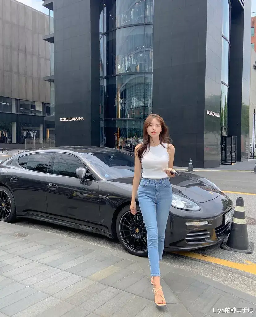 Liya的种草手记|女生的胸,真的越大越好吗?