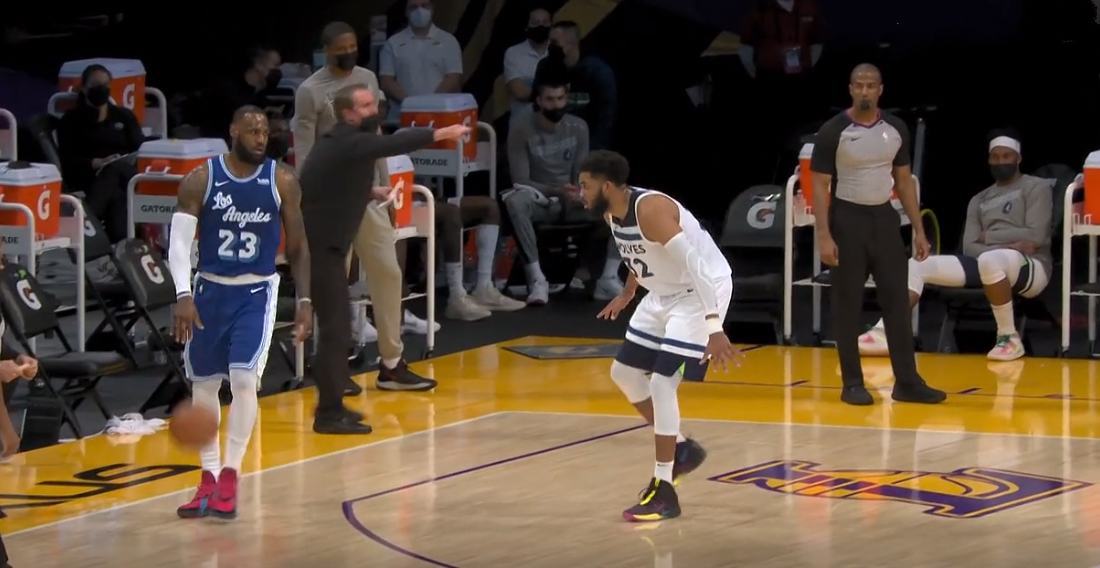 湖人队|关于湖人俩消息，一条好消息，一条还是好消息，詹姆斯这次舒坦了