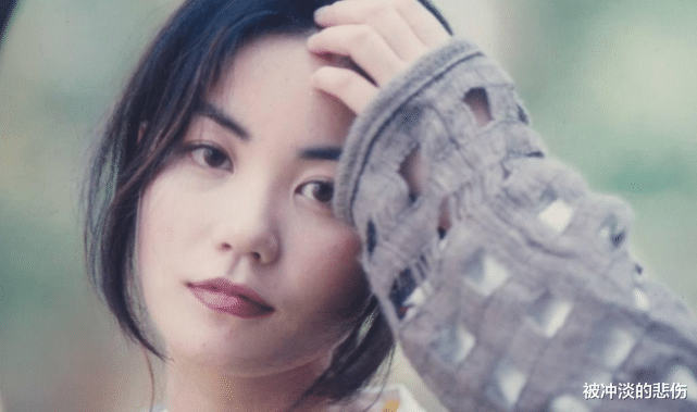 王菲|“人间印钞机”王菲：1小时挥霍10万，为前夫还债不得不复出