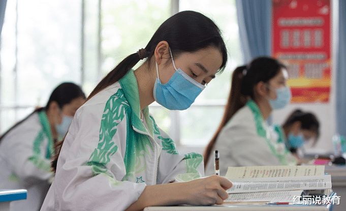 学霸|哪类家庭容易培养出学霸？父母是这种职业组合最佳，不是农村垫底