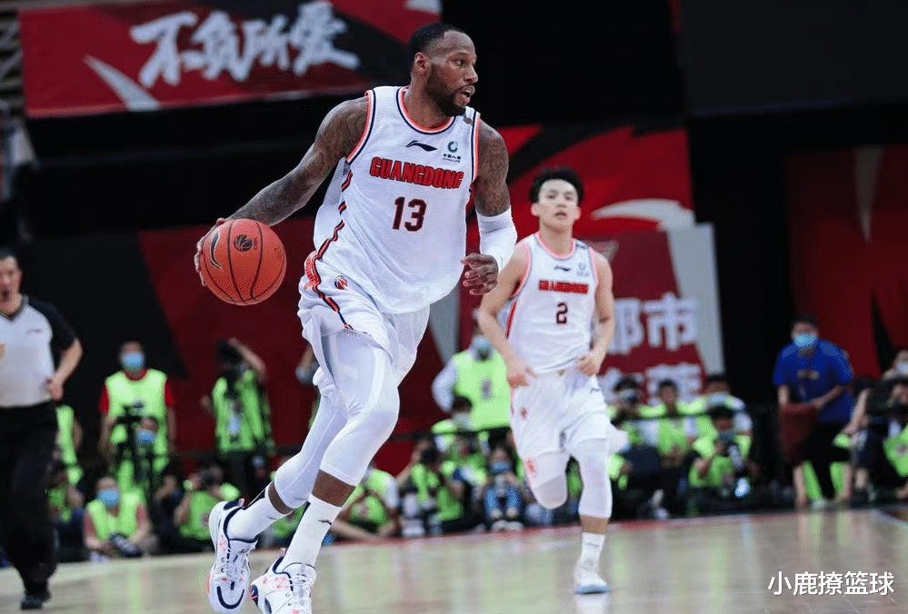 杜锋|正式确定！广东拒绝引进第二外援，2米26内线跟队出战 杜锋有底气