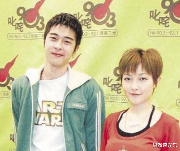 范晓萱|剃寸头、纹花臂、打舌环、摘子宫不婚不育，44岁“魔女”后悔吗？