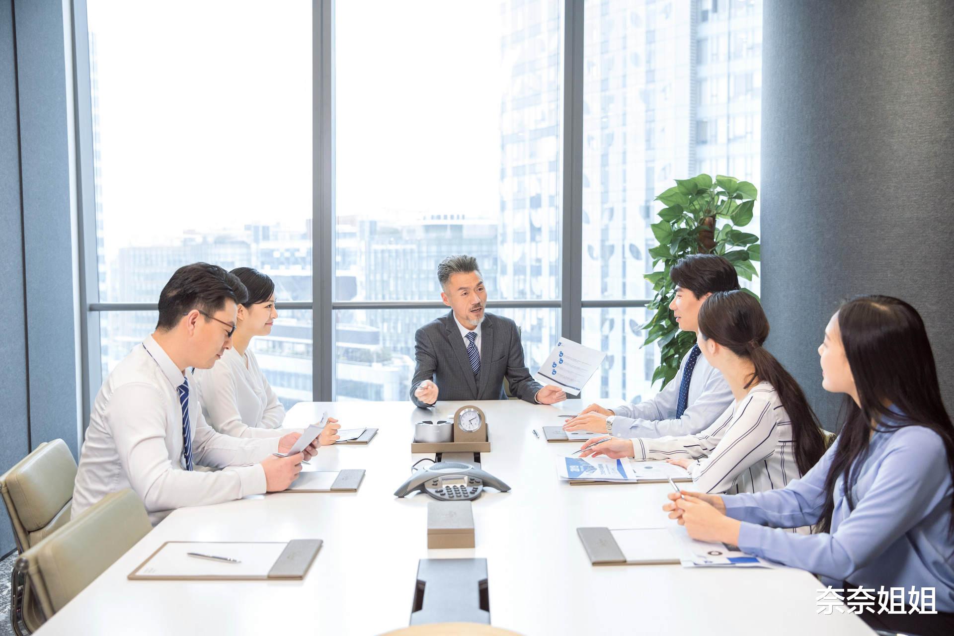 创业|我49岁，前公司高管，厌倦职场斗争，辞职创业，悔不当初