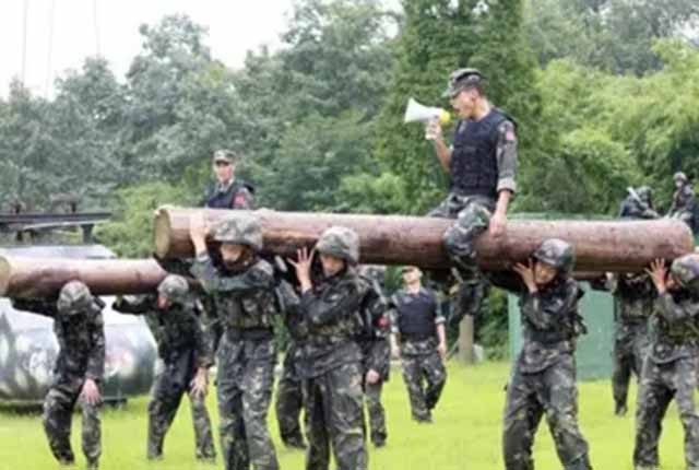 特种兵|2009年国际特种兵竞赛，张金涛率队破纪录，打败欧美13支特种部队