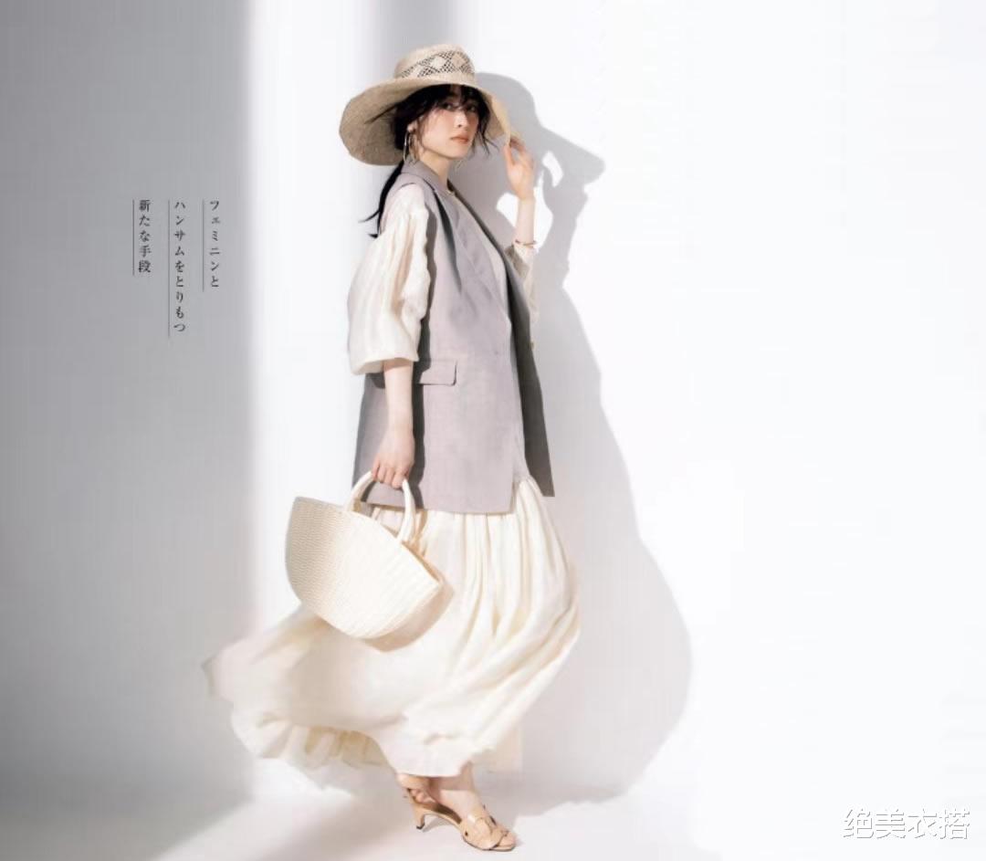 绝美衣搭|日杂凭什么赢得人心？4位模特、4个“时令元素”穿搭，好看到不行
