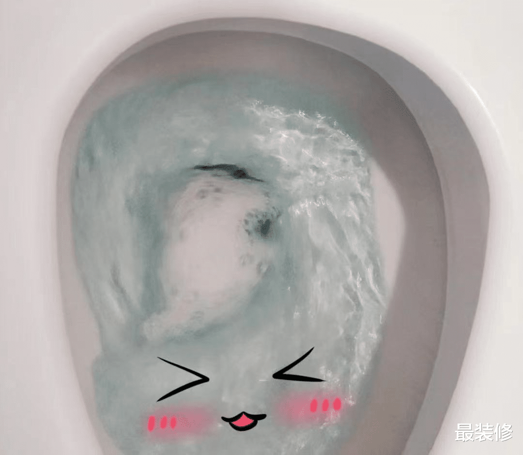 马桶上一大一小两个按钮，这么多年都用错了！难怪马桶又臭又黄！