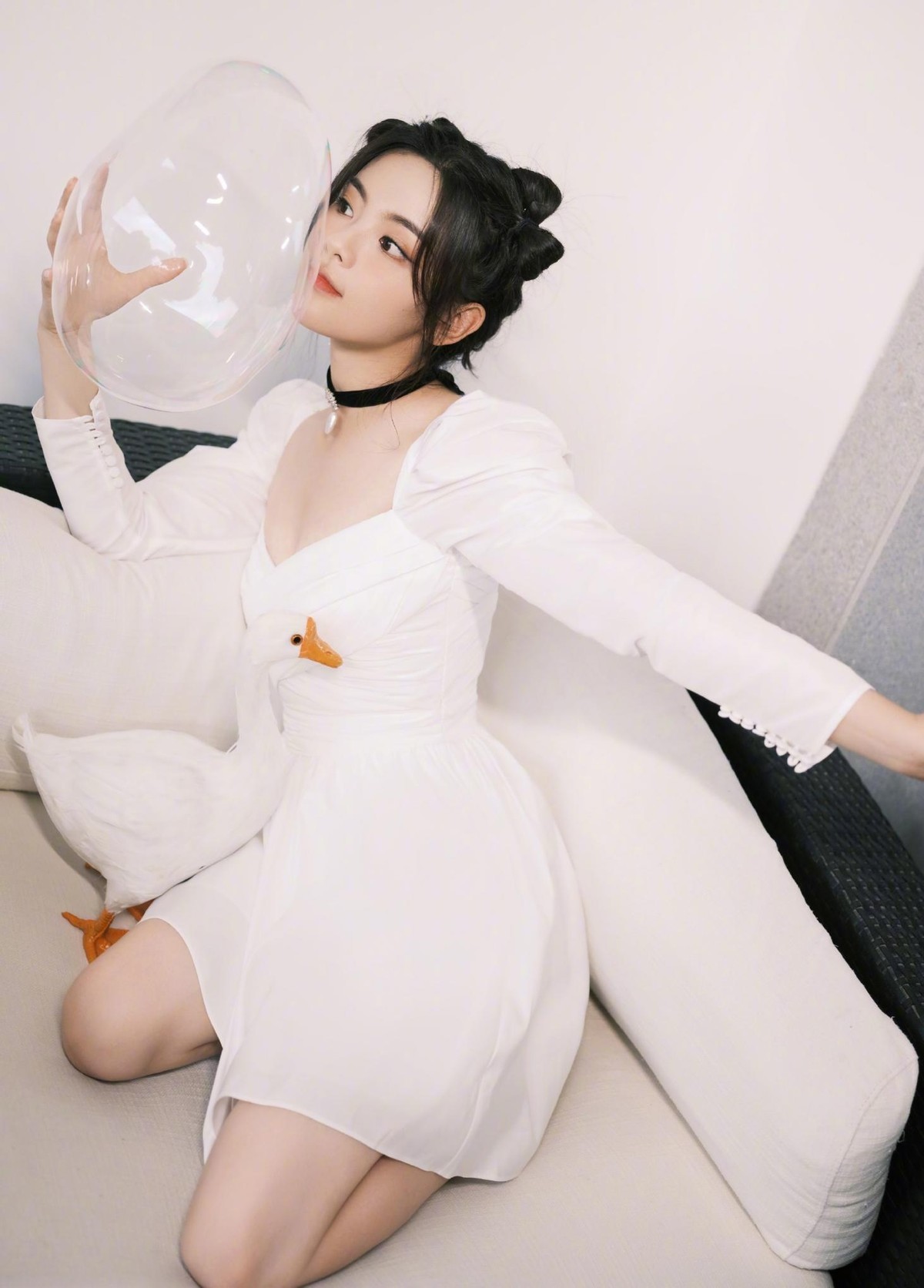 杨超越|刘涛居然比杨超越大了20岁，合照看不出来，说“姐妹”倒挺适合