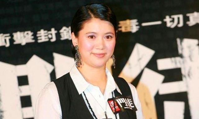 肠胃|袁咏仪两个月瘦18斤，美貌重回巅峰，大方分享减肥食谱