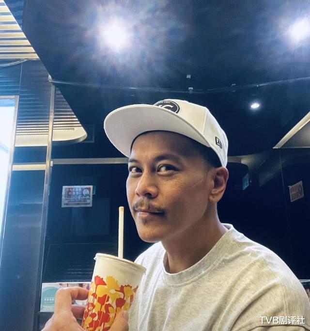 青年教师|李天翔拍片主动找工作,直言后悔入行二十多年,网友盼其能上位