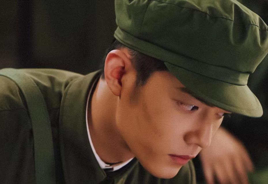 肖战|肖战江苏卫视突然出手，《雪中悍刀行》连续11天的冠军要丢了