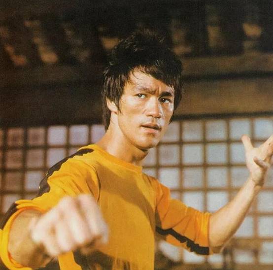 赵丽颖|李小龙真正的死因被揭开，一盘录像带，揭秘尘封50年的秘密！