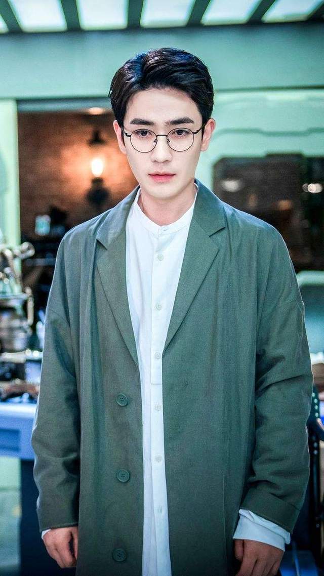 战王|全面叫停耽改剧!肖战王一博之流再难出现,踏实演戏是唯一出路?