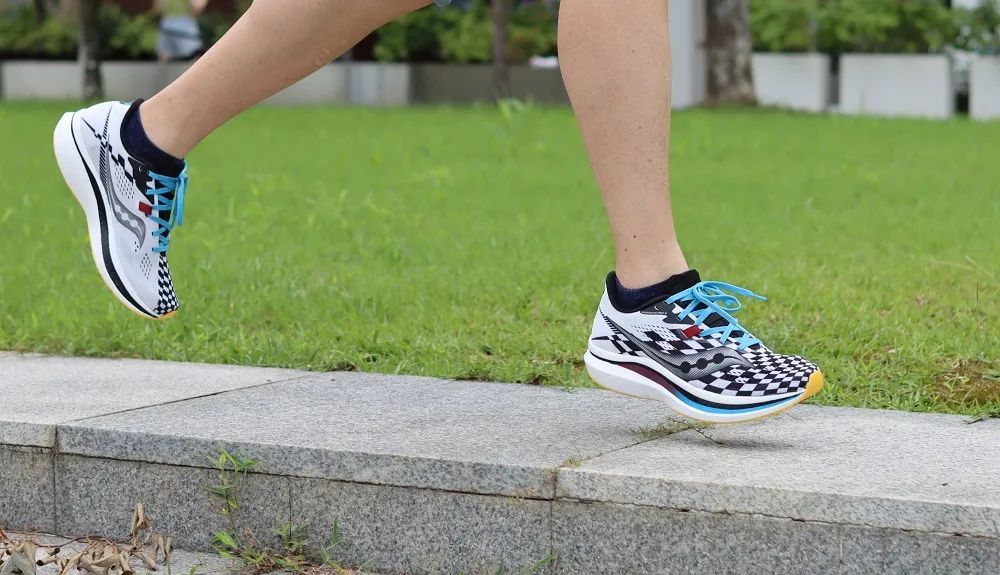 跑鞋|可能是我穿过最舒服的碳板跑鞋!