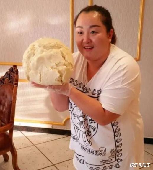 还有底线吗？百万女吃播啃带血羊头，曾立遗嘱将财产留给丈夫