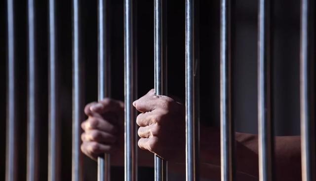 晓雪思考|江苏男子跟主播恋爱,却遇海王致人财两空,不甘被甩最终痛下杀手