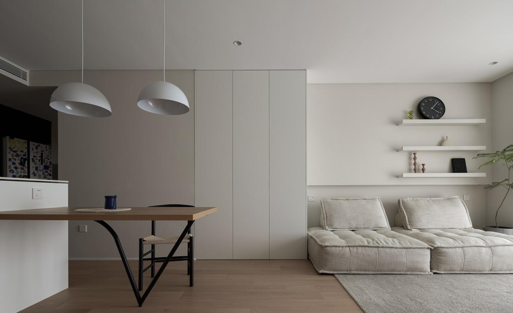 小拾谈装修|最舒适的家并不需要过多的设计，她88㎡新家，一进门就很治愈