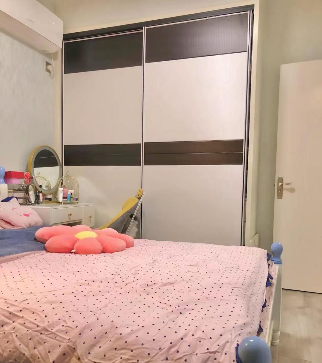 93㎡小三房,日子住久了才发现,装得越简单,往往是最耐看