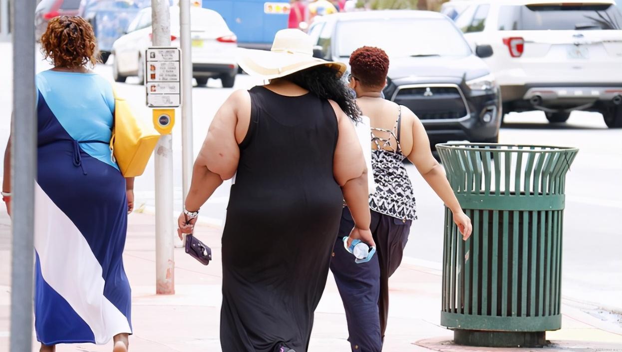 饮食|那对合重近800斤，为生娃励志减肥的“胖夫妻”，后来咋样了？