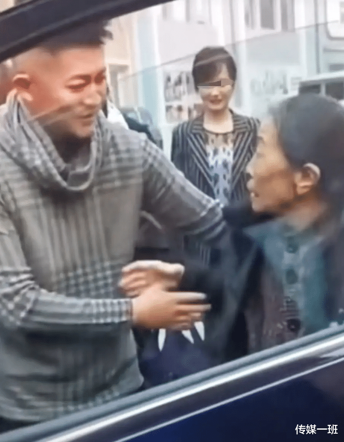 张少华|亲儿子不如干儿子！张少华生前住院是杨志刚陪护，亲儿子不闻不问