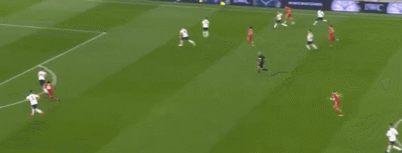 热刺|神剧情！2进球被吹+2低级失误！热刺崩盘，克洛普怒吼庆祝