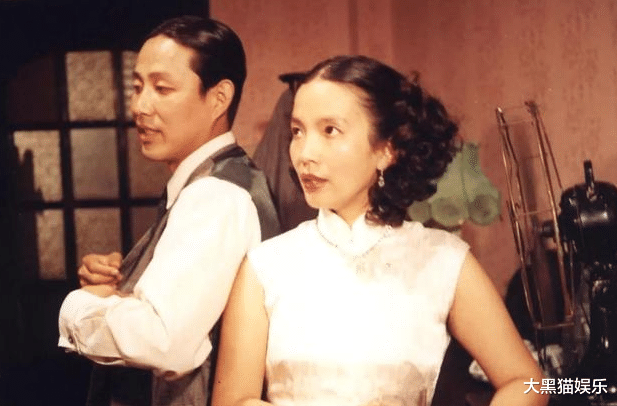 街拍|老戏骨陈道明：娶\中国第一女主播\38年无绯闻，今一家幸福