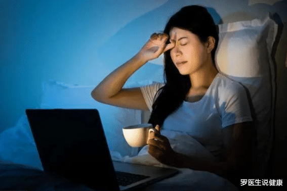 罗医生说健康|28岁女子胸痛检查，被确诊乳腺癌，病床上痛哭：全是男友惹的祸