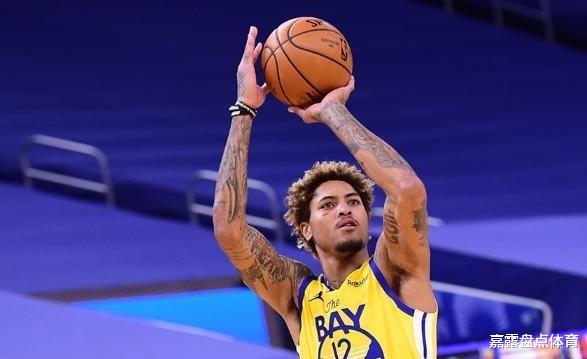 斯蒂芬·库里|库里40+8+10记三分！勇士连胜，双星38分，武切维奇空砍25+13