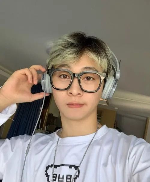 李靓蕾|“偏执歌后”中岛美嘉:凭一首歌拉低日本自杀率,失聪仍坚持歌唱