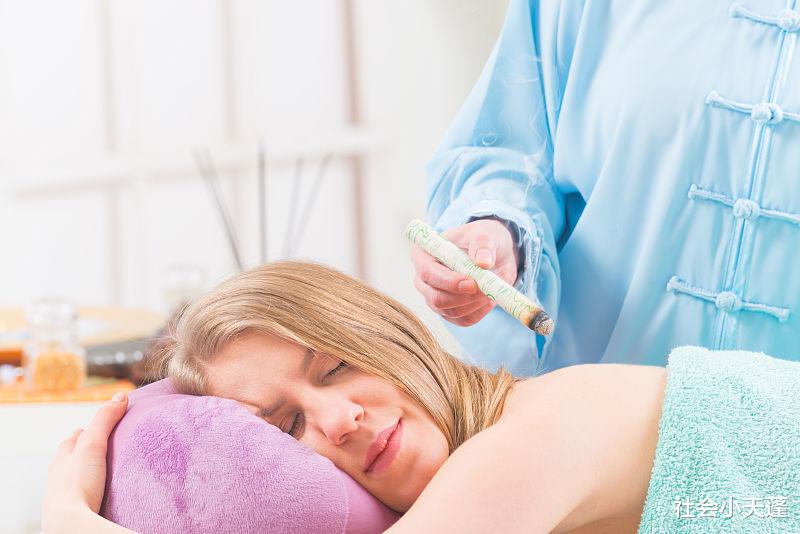 艾灸|冬季能艾灸吗？适合哪些人群？