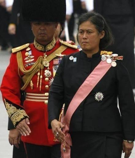 诗琳通|让诗妮娜封后受阻，还荣登新版皇家御画，她究竟啥来头？