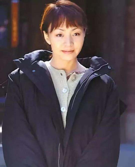 英达|一碗水端不平吗？同为英达的亲生儿子，差距真是一个天一个地！