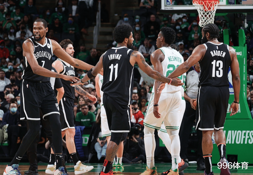 科比·布莱恩特|场均34.8分！为什么杜兰特跟腱断裂后越战越勇，科比却一蹶不振？